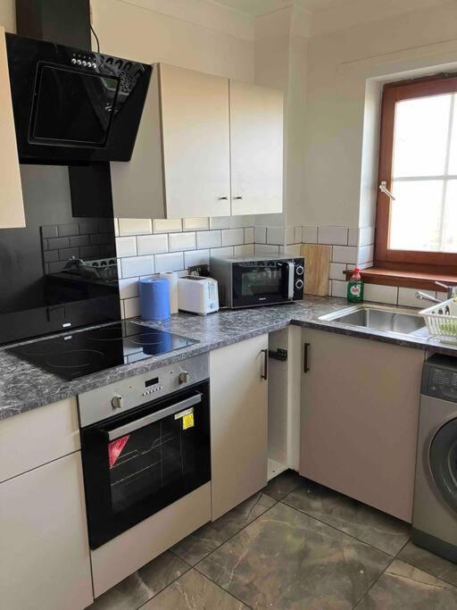 My Waterfront Apartment, Views Over Water Of Leith EDI Exterior photo